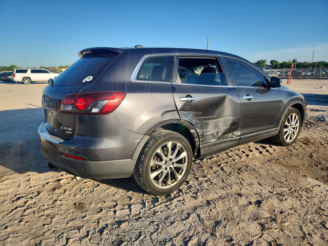 2014 MAZDA CX-9