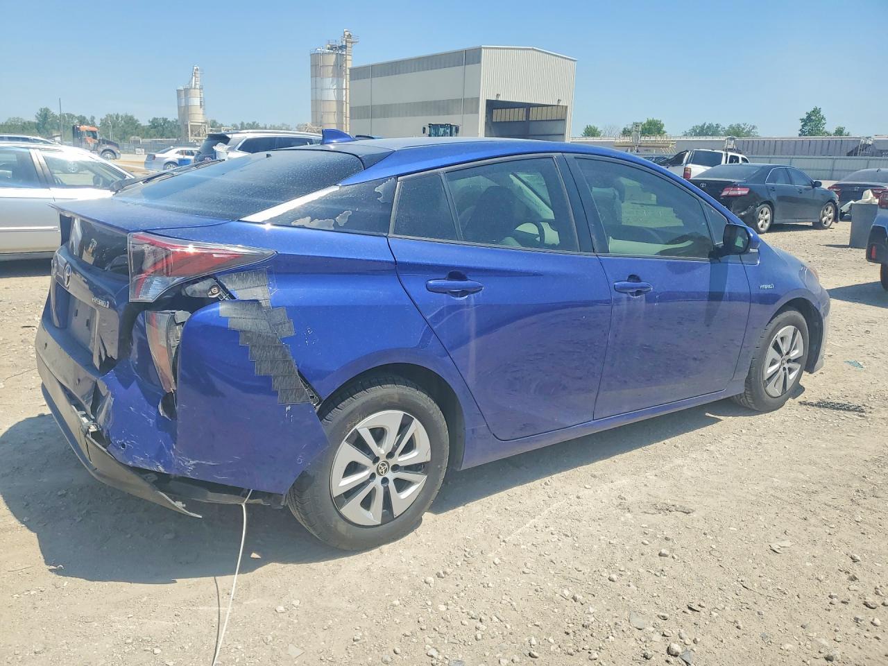 2017 TOYOTA PRIUS