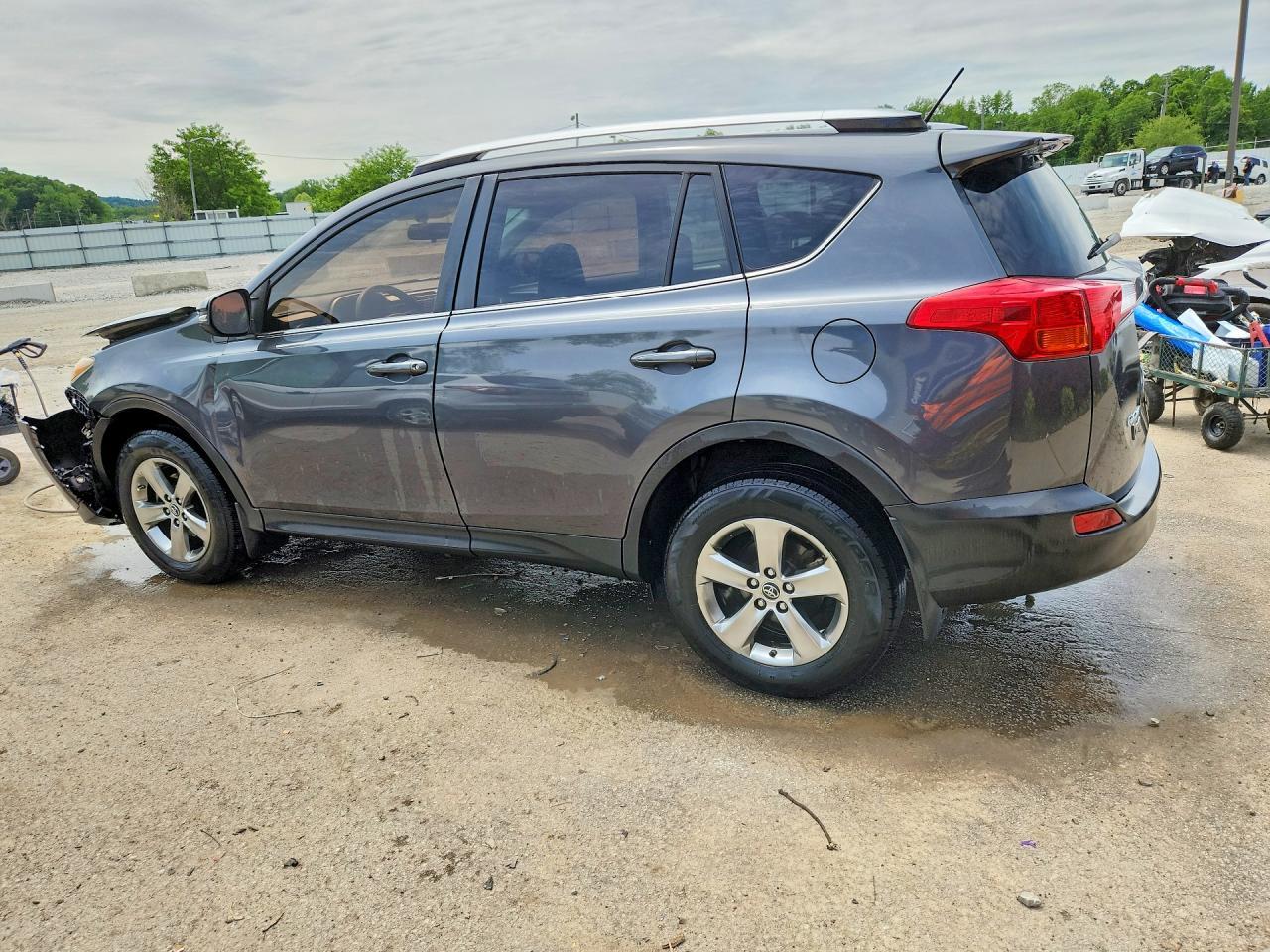 2015 TOYOTA RAV4
