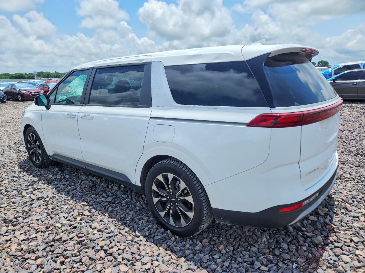 2024 KIA Carnival