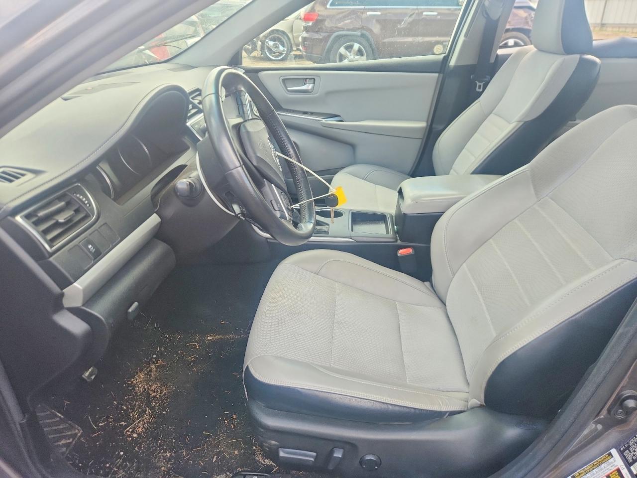 2017 TOYOTA CAMRY