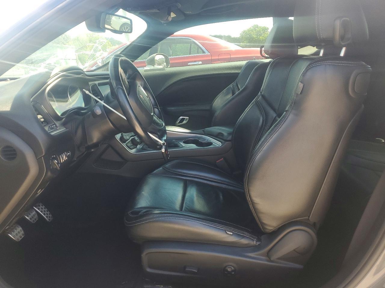 2019 DODGE Challenger