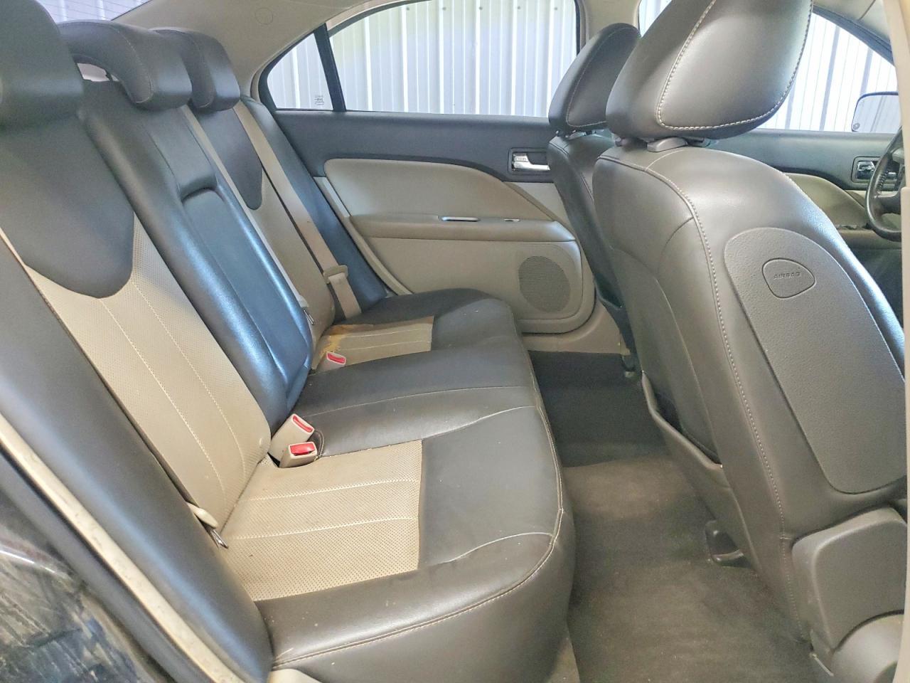 2010 MERCURY Milan