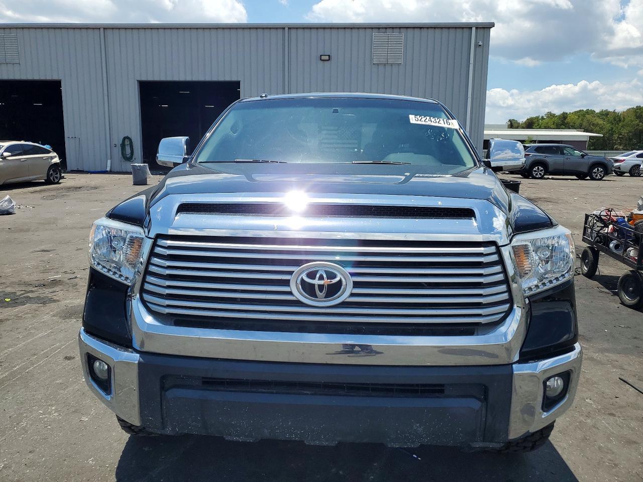 2016 TOYOTA TUNDRA