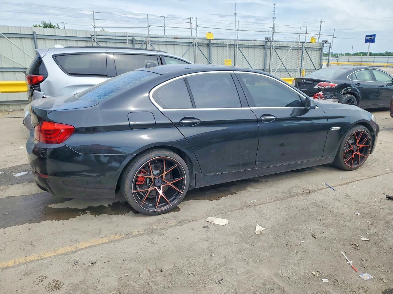 2011 BMW 5 series