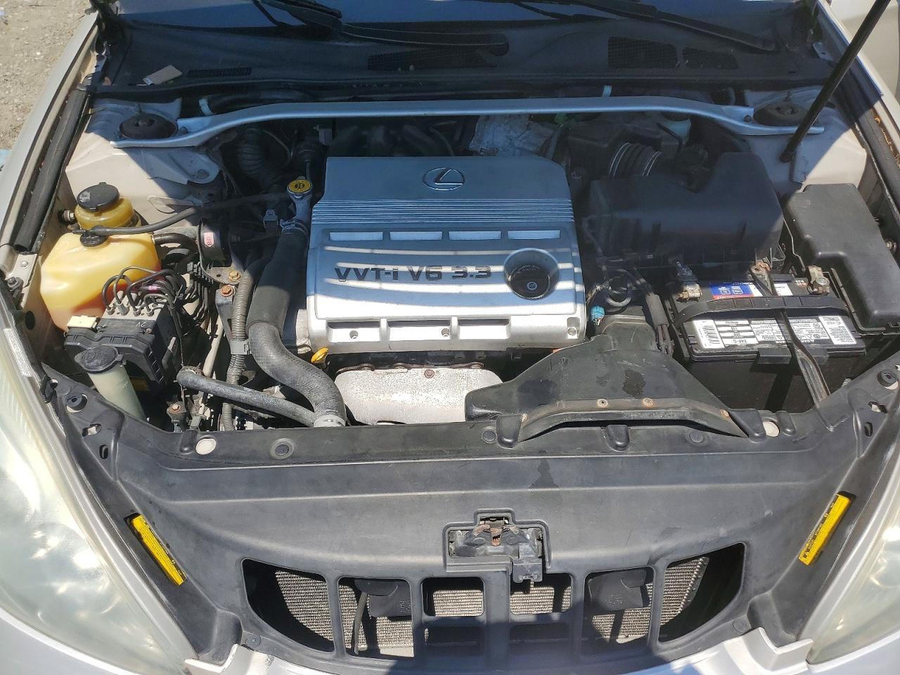 2004 LEXUS ES 330