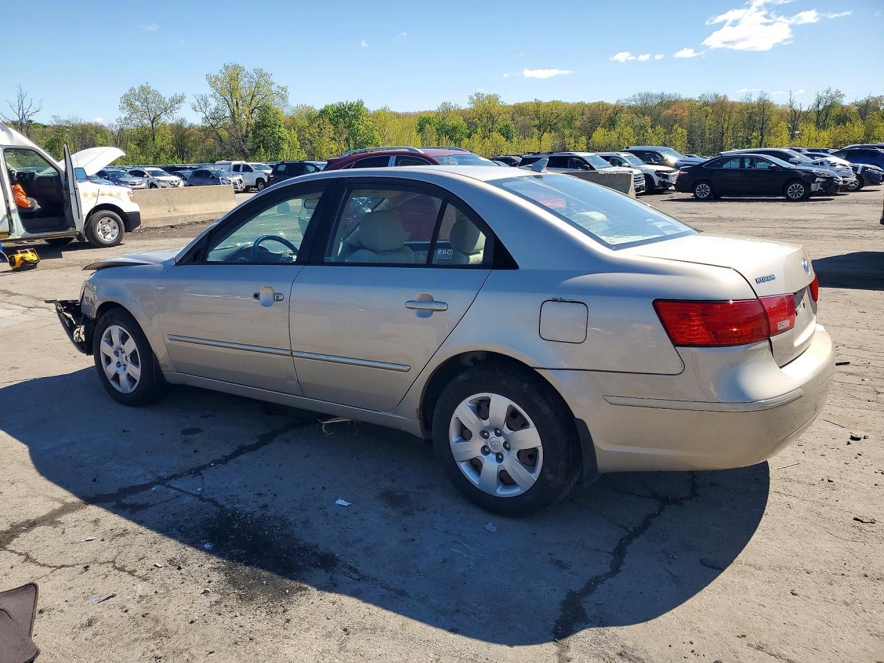 2010 HYUNDAI SONATA
