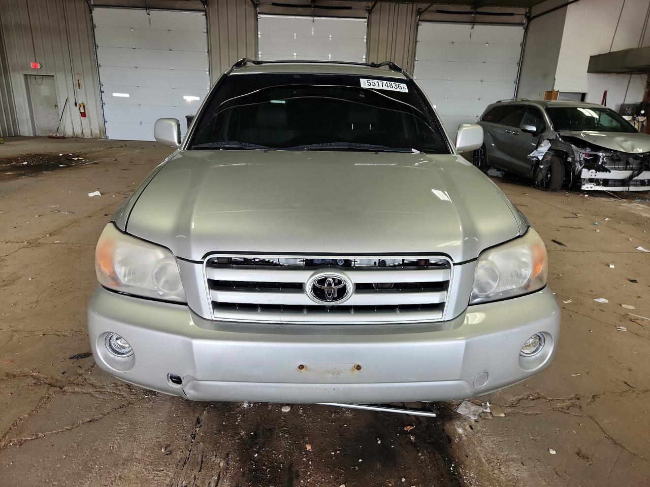 2006 TOYOTA HIGHLANDER