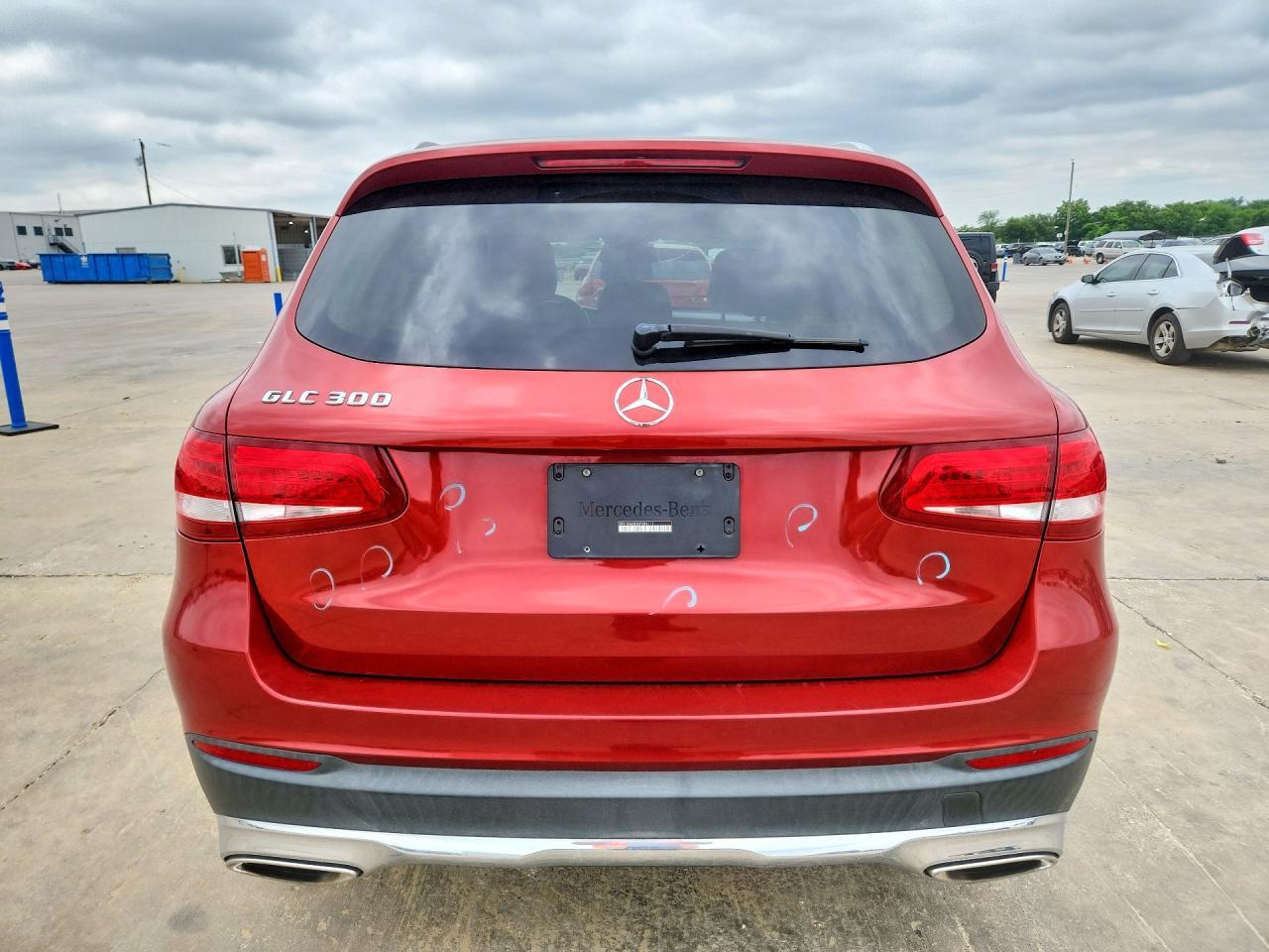 2016 MERCEDES-BENZ GLC-Class