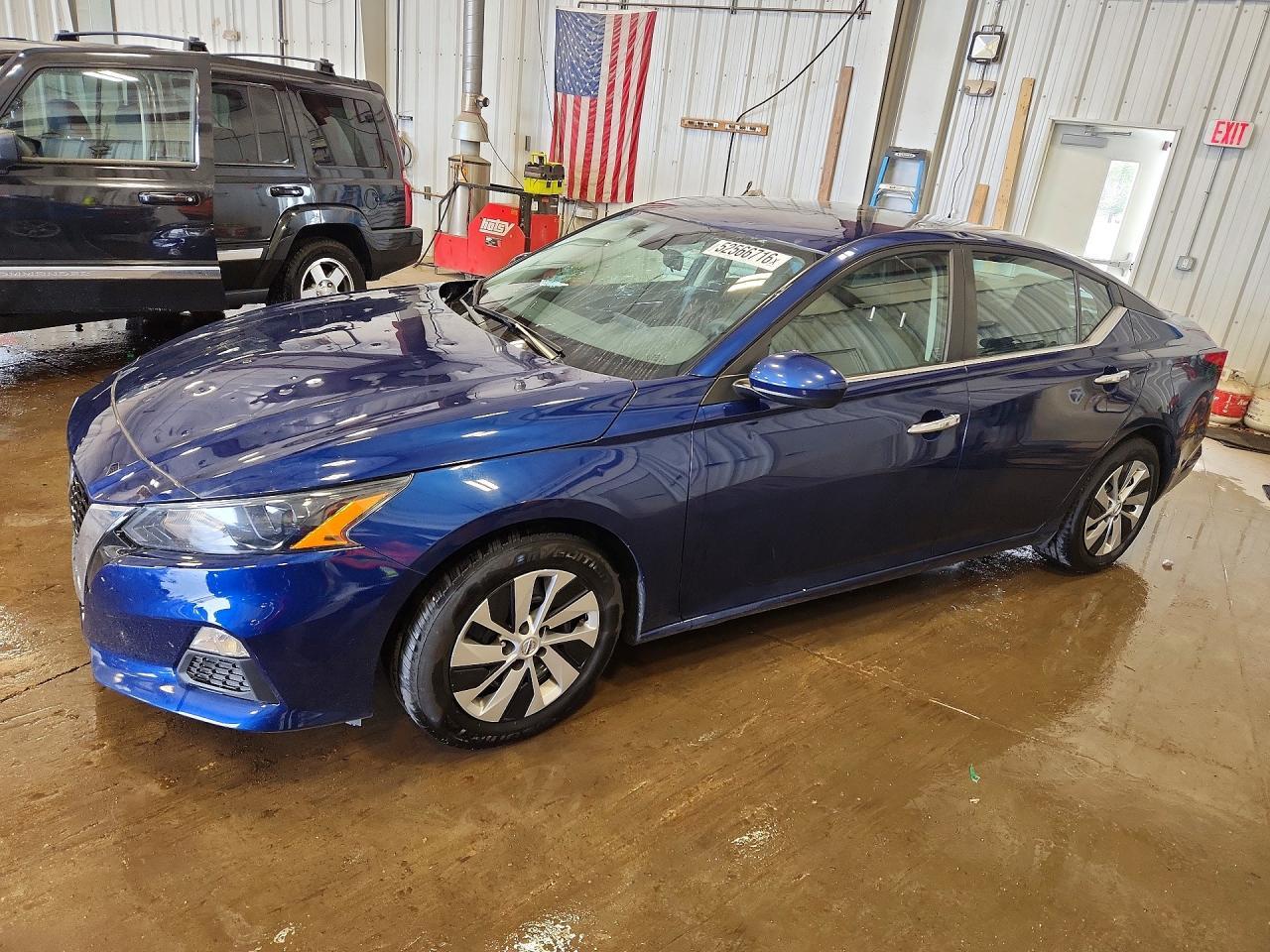 2022 NISSAN ALTIMA