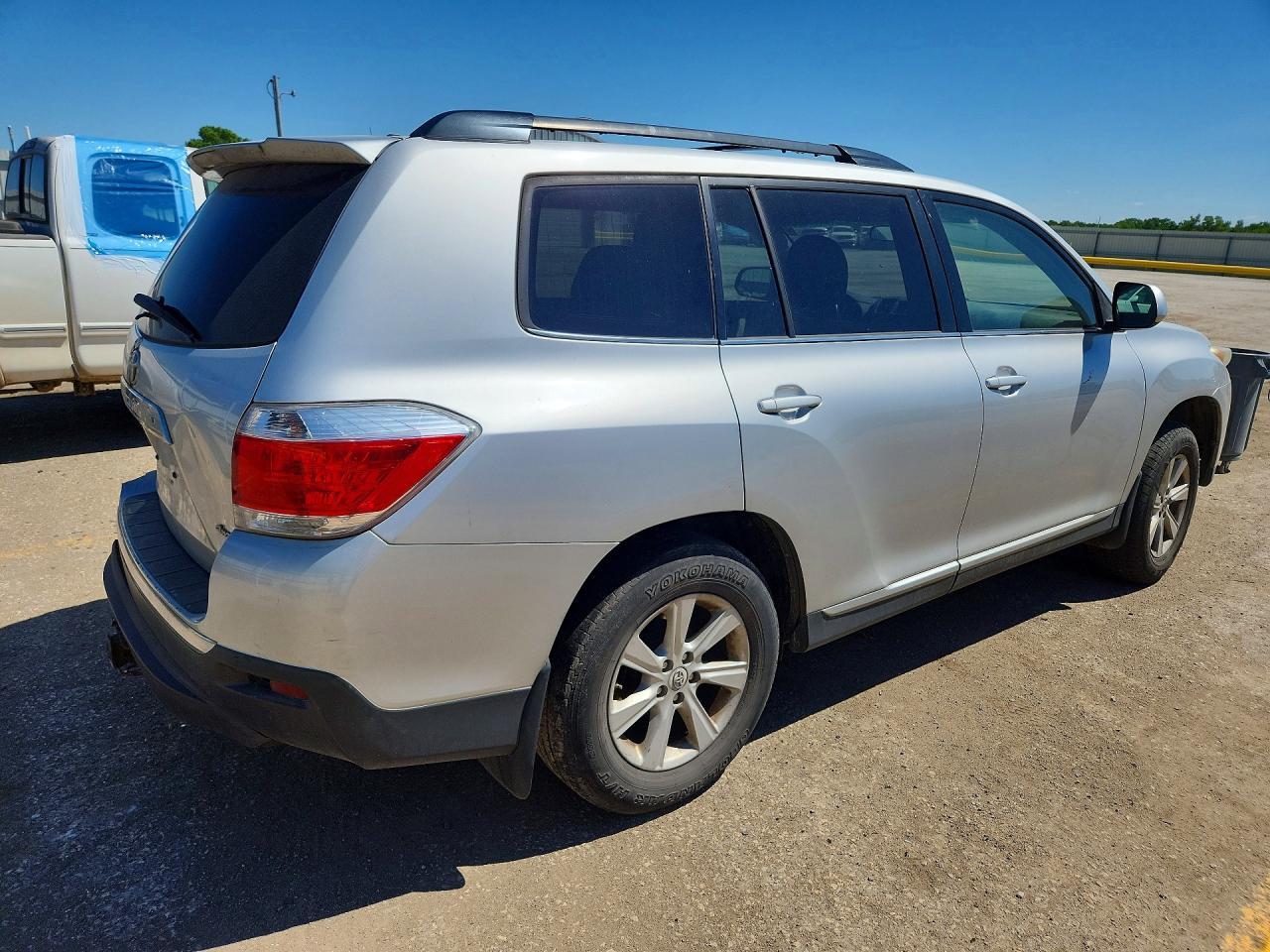 2012 TOYOTA HIGHLANDER