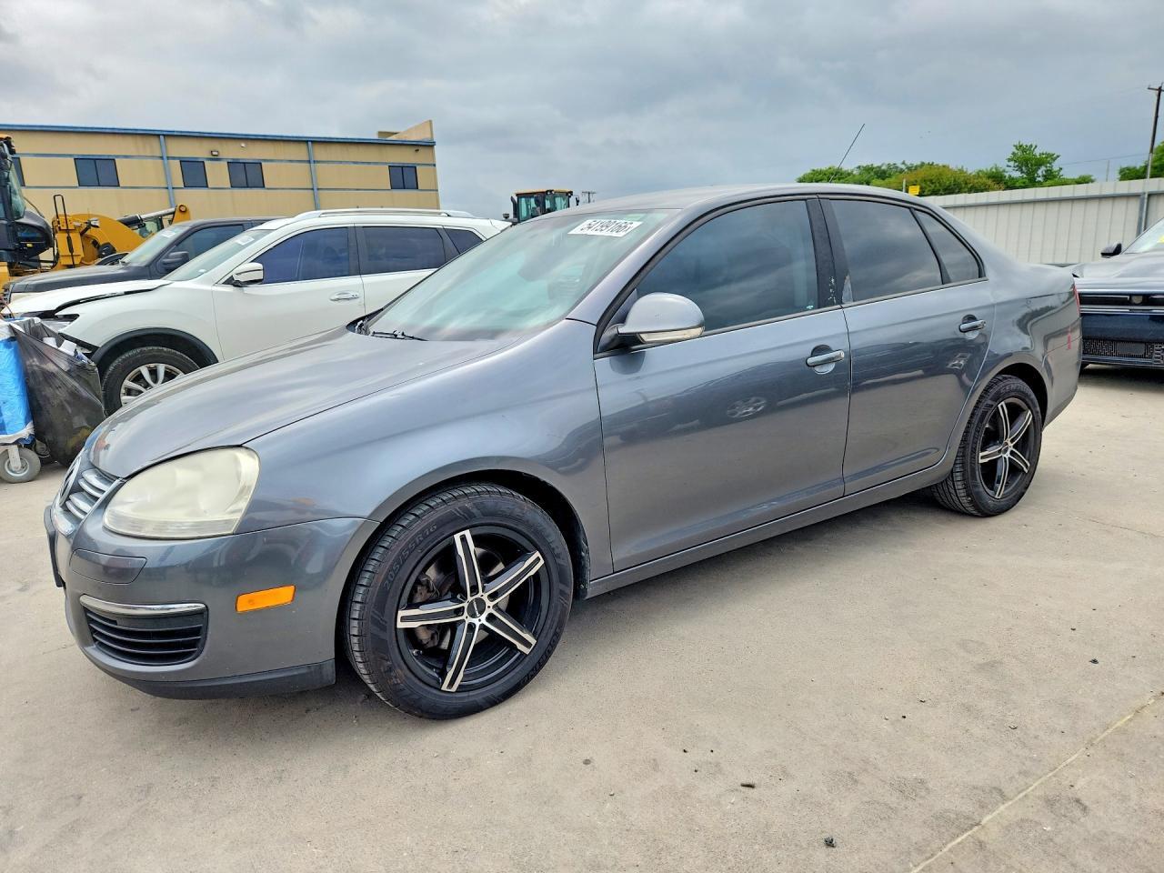 2010 VOLKSWAGEN JETTA