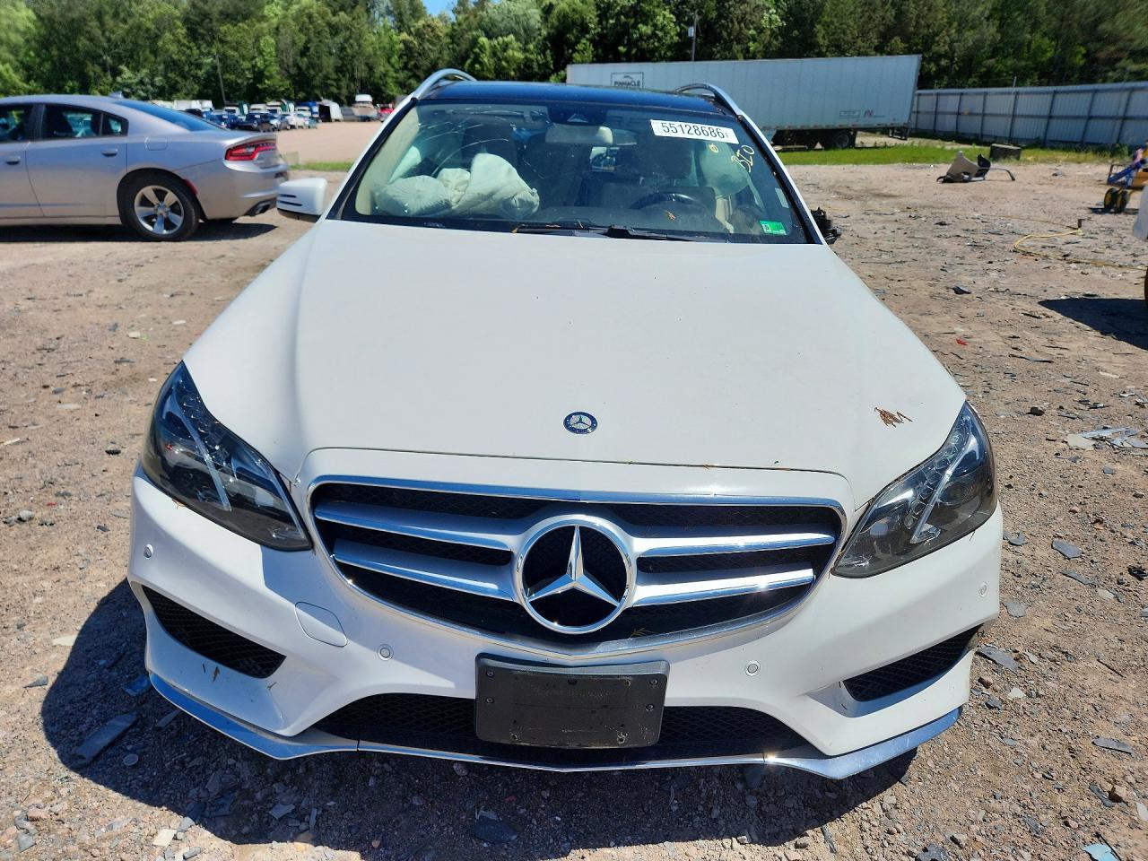2016 MERCEDES-BENZ E-Class