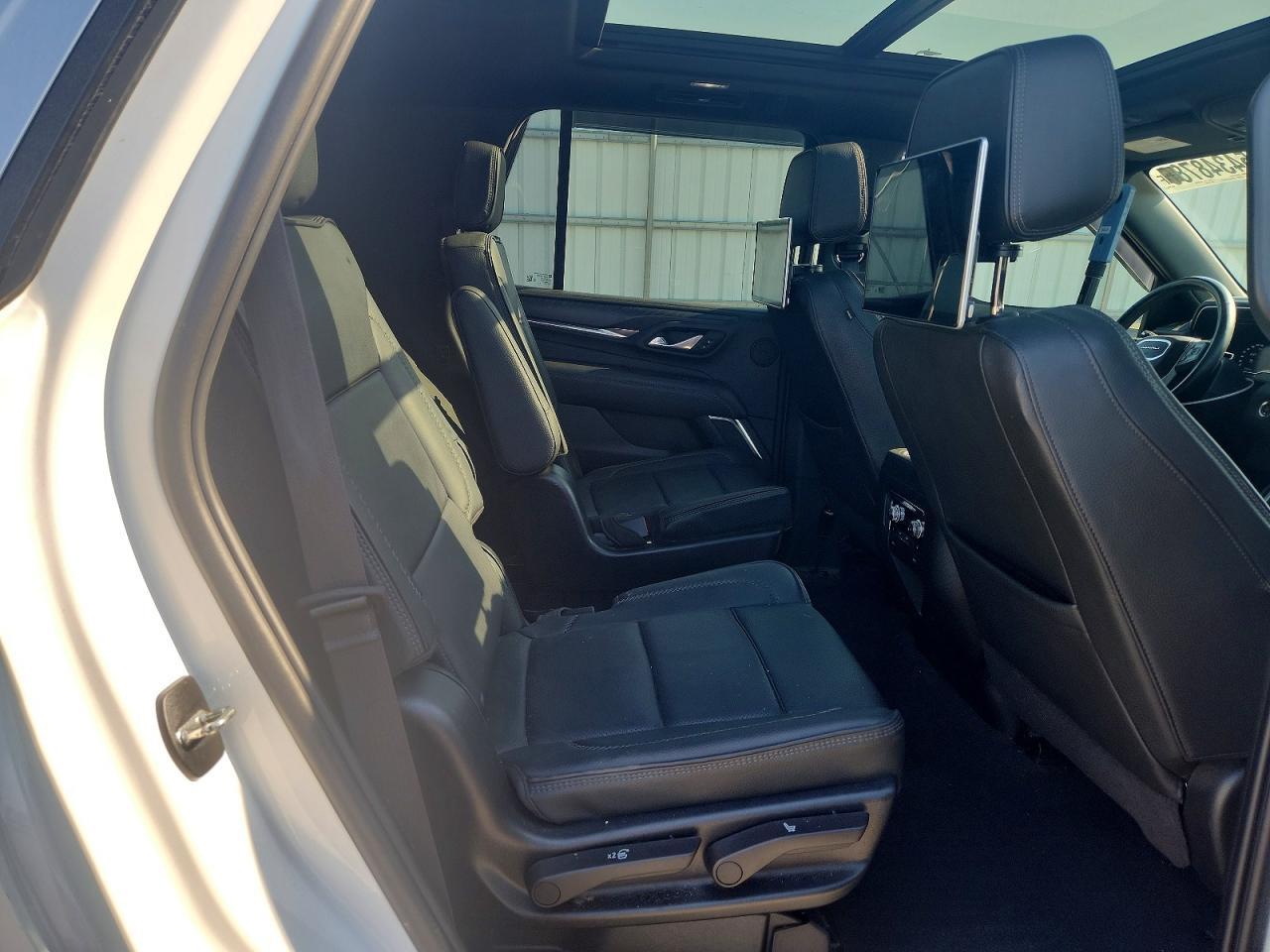 2023 GMC Yukon