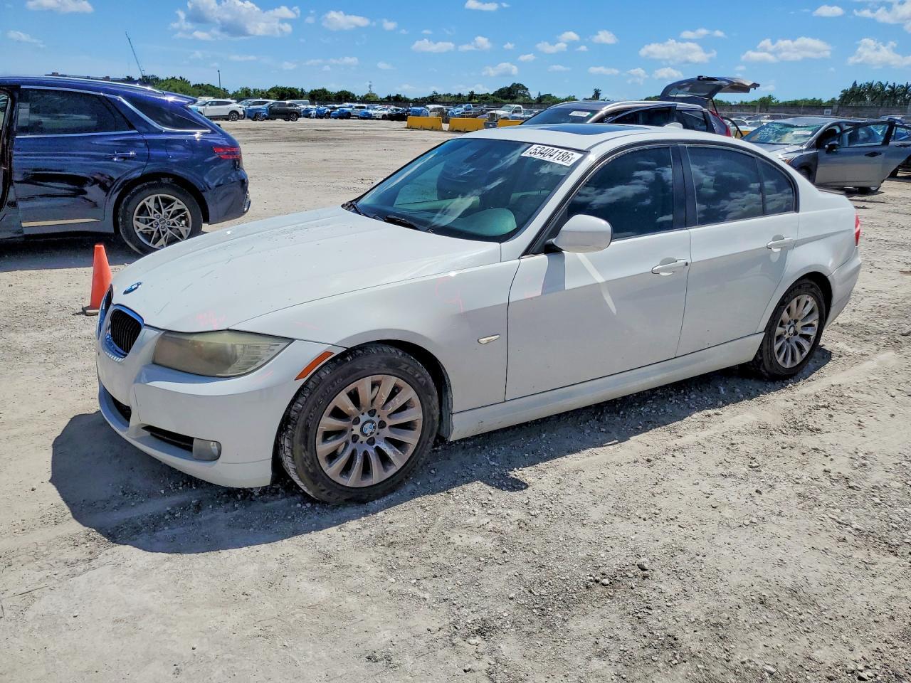 2011 BMW 3 SERIES