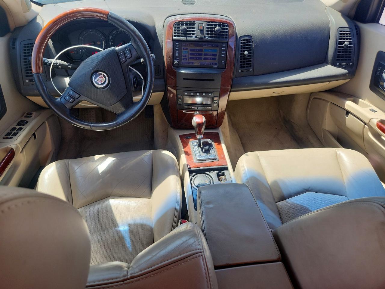2004 CADILLAC SRX