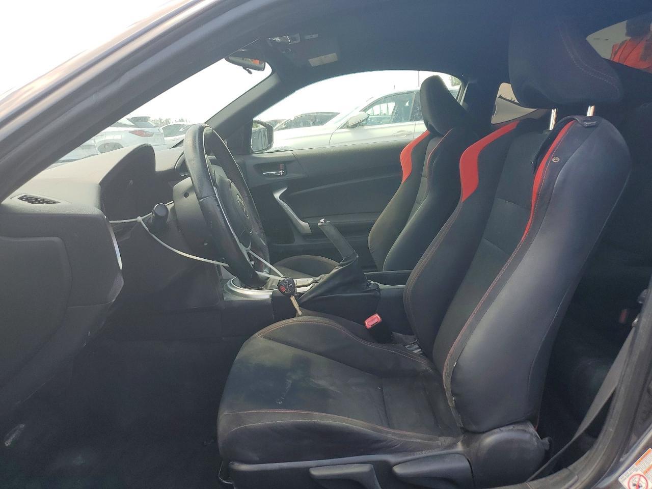 2016 SCION FR-S