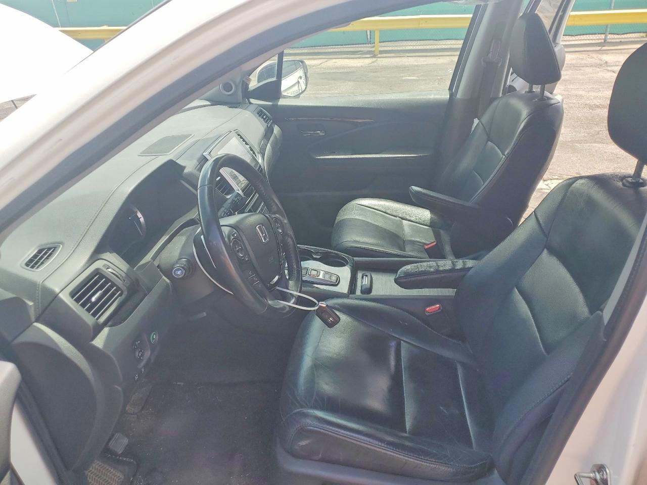 2017 HONDA PILOT