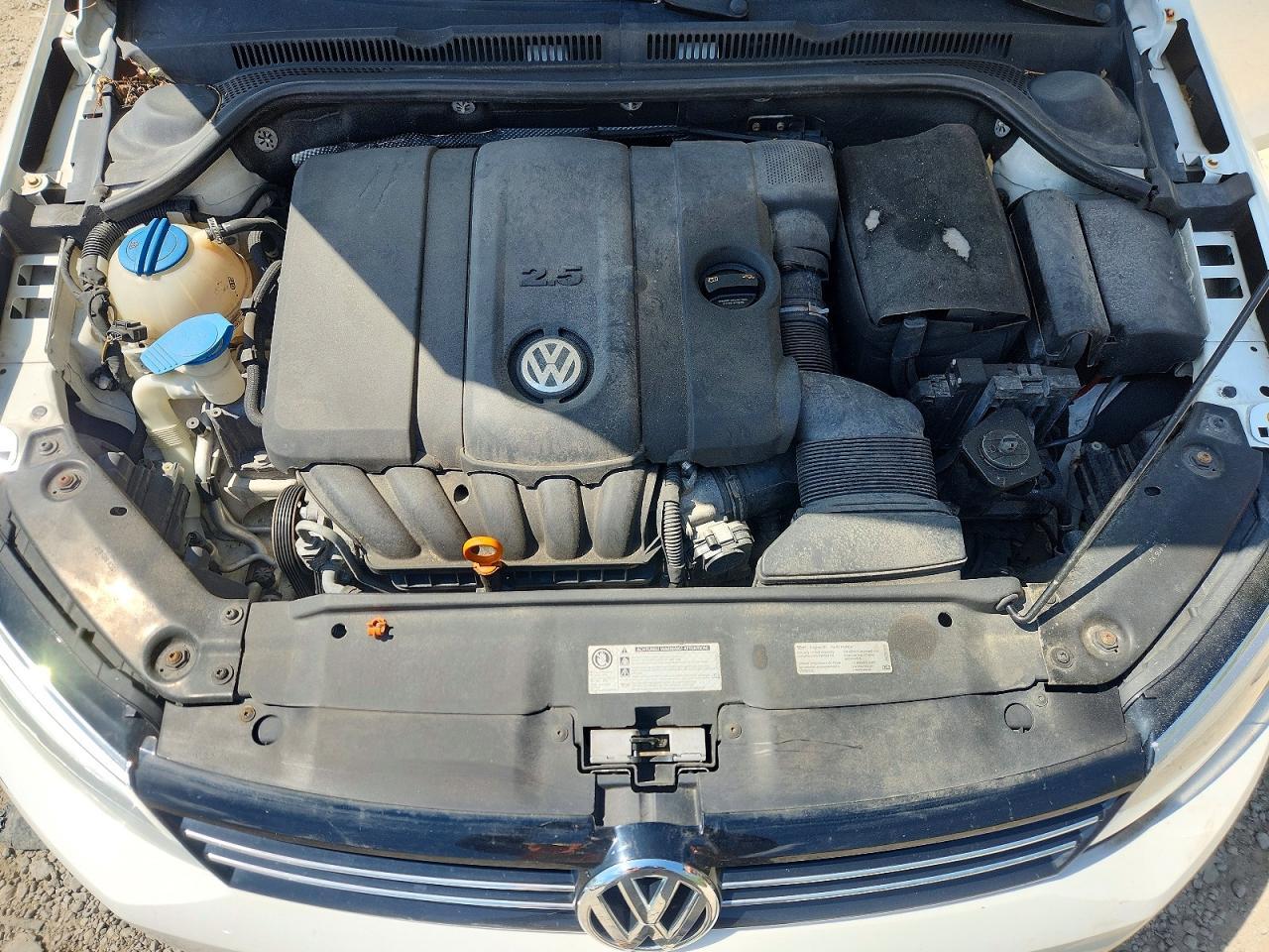2012 VOLKSWAGEN JETTA