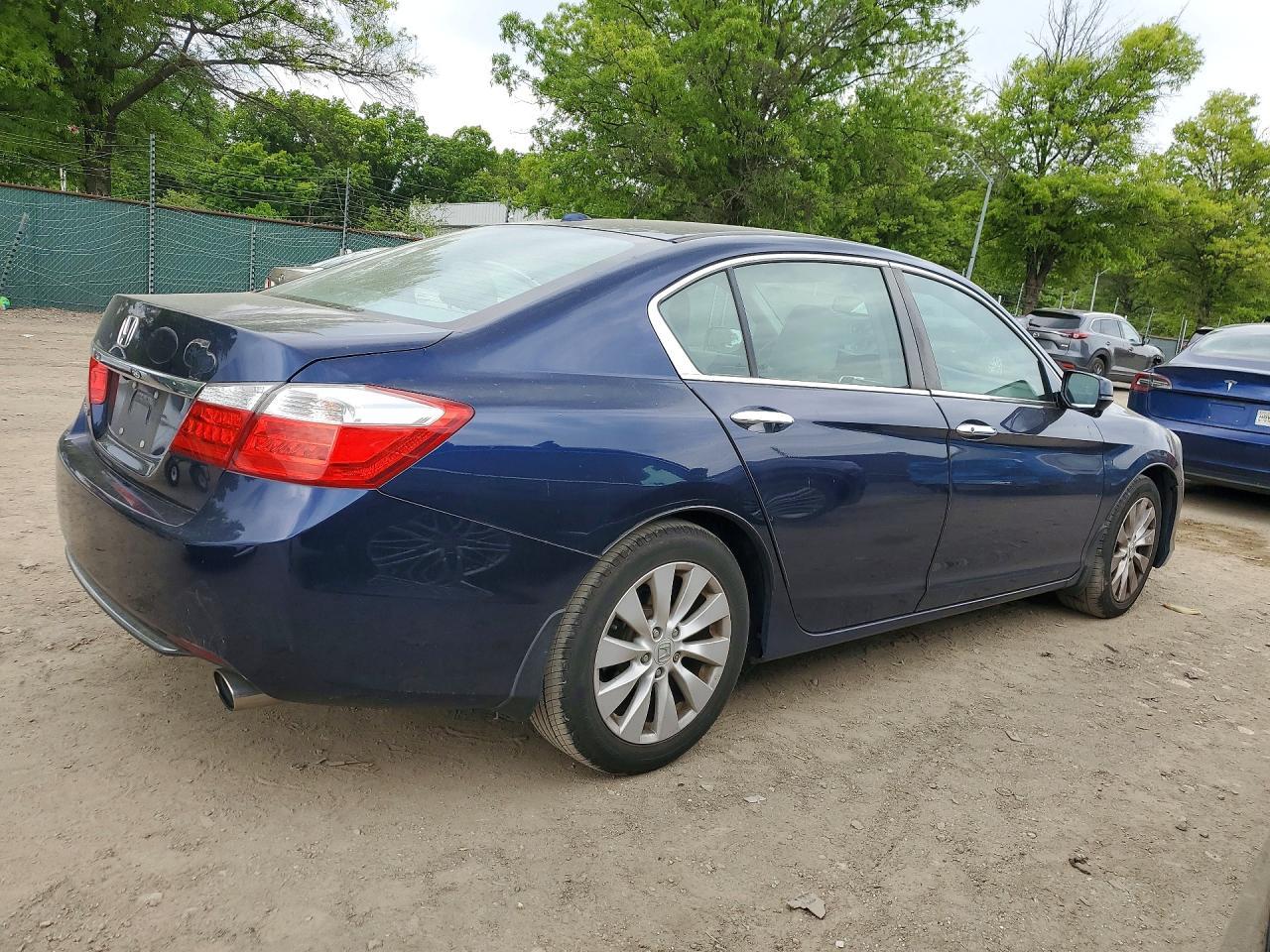 2015 HONDA ACCORD