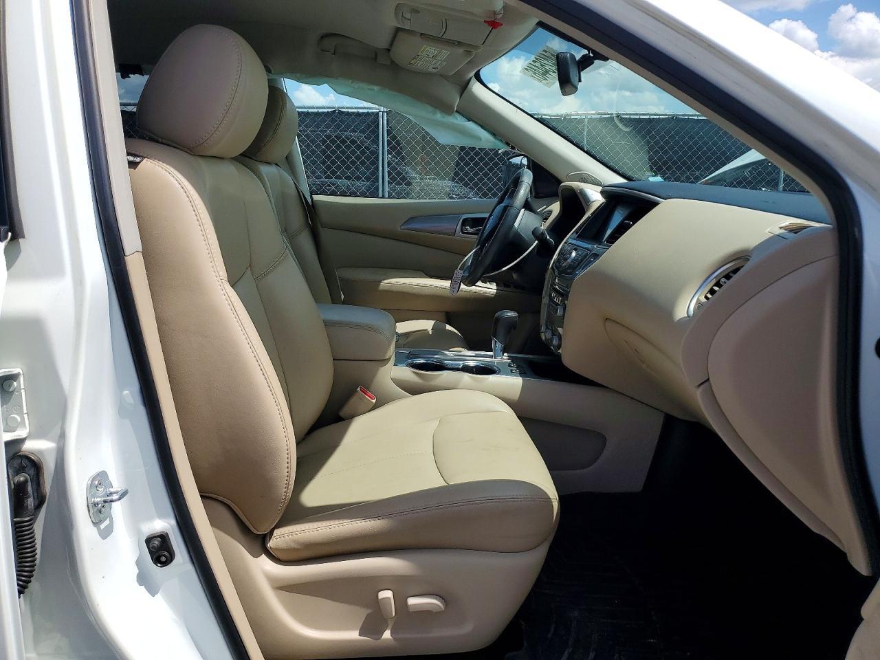 2017 NISSAN PATHFINDER