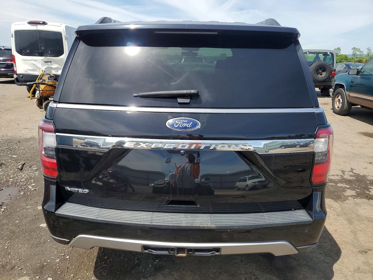 2021 FORD Expedition