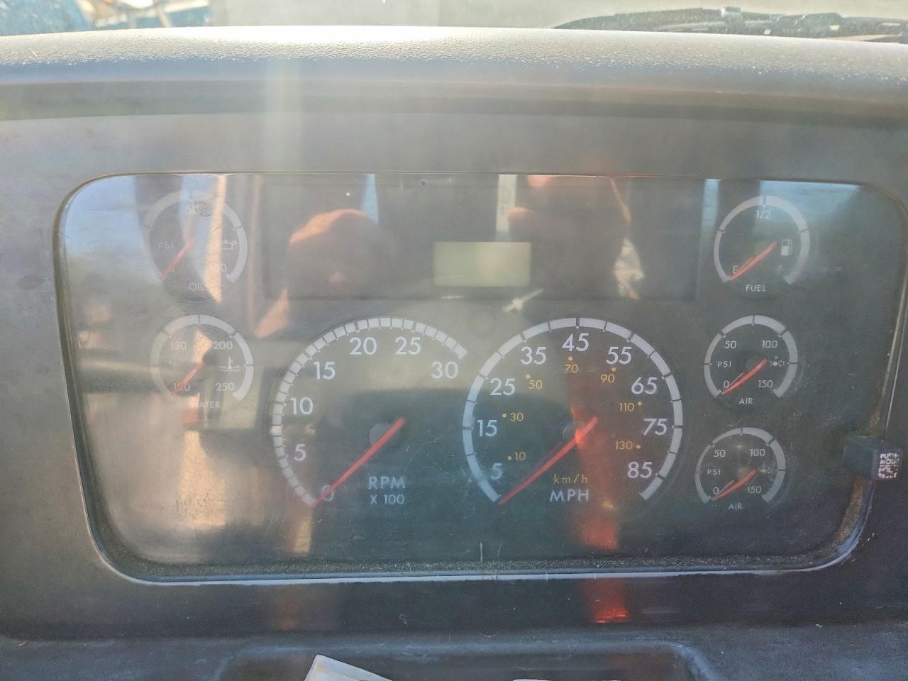 2007 STERLING A9500