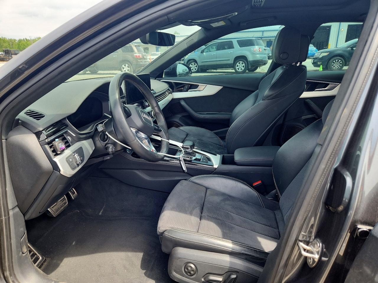 2022 AUDI A4