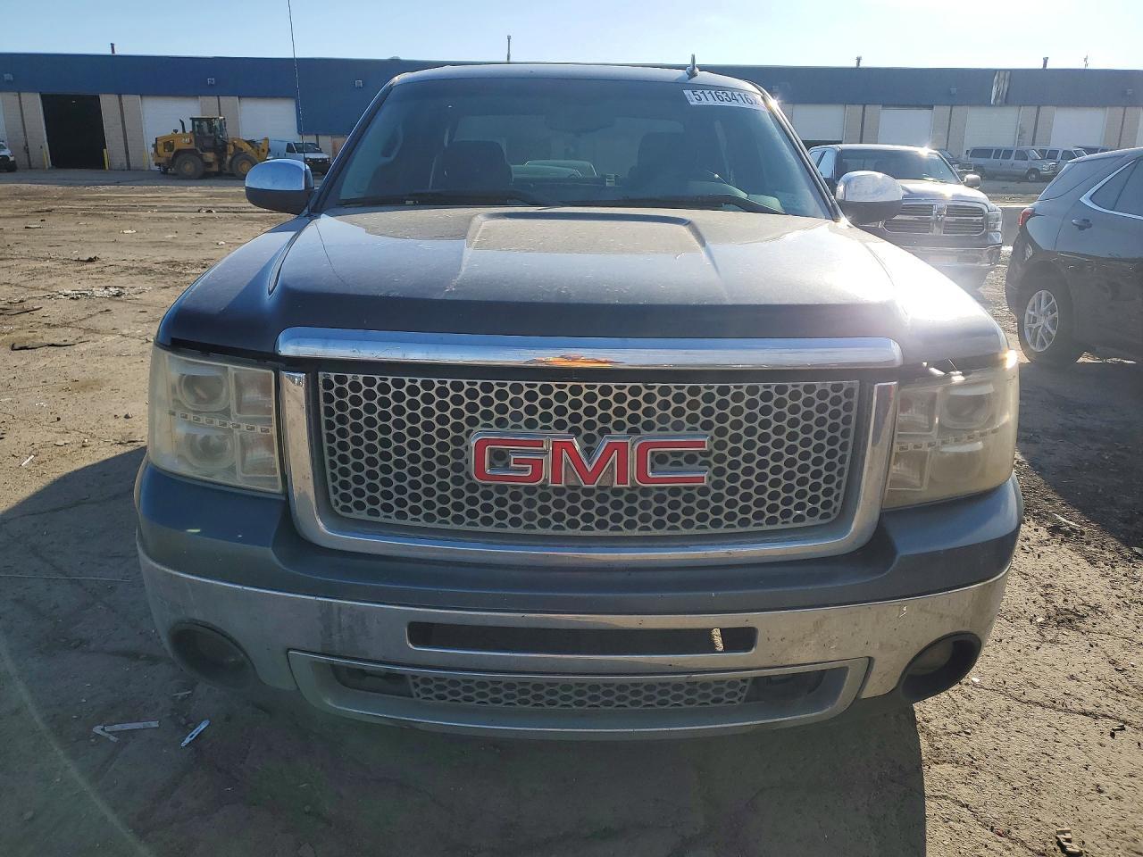 2011 GMC Sierra