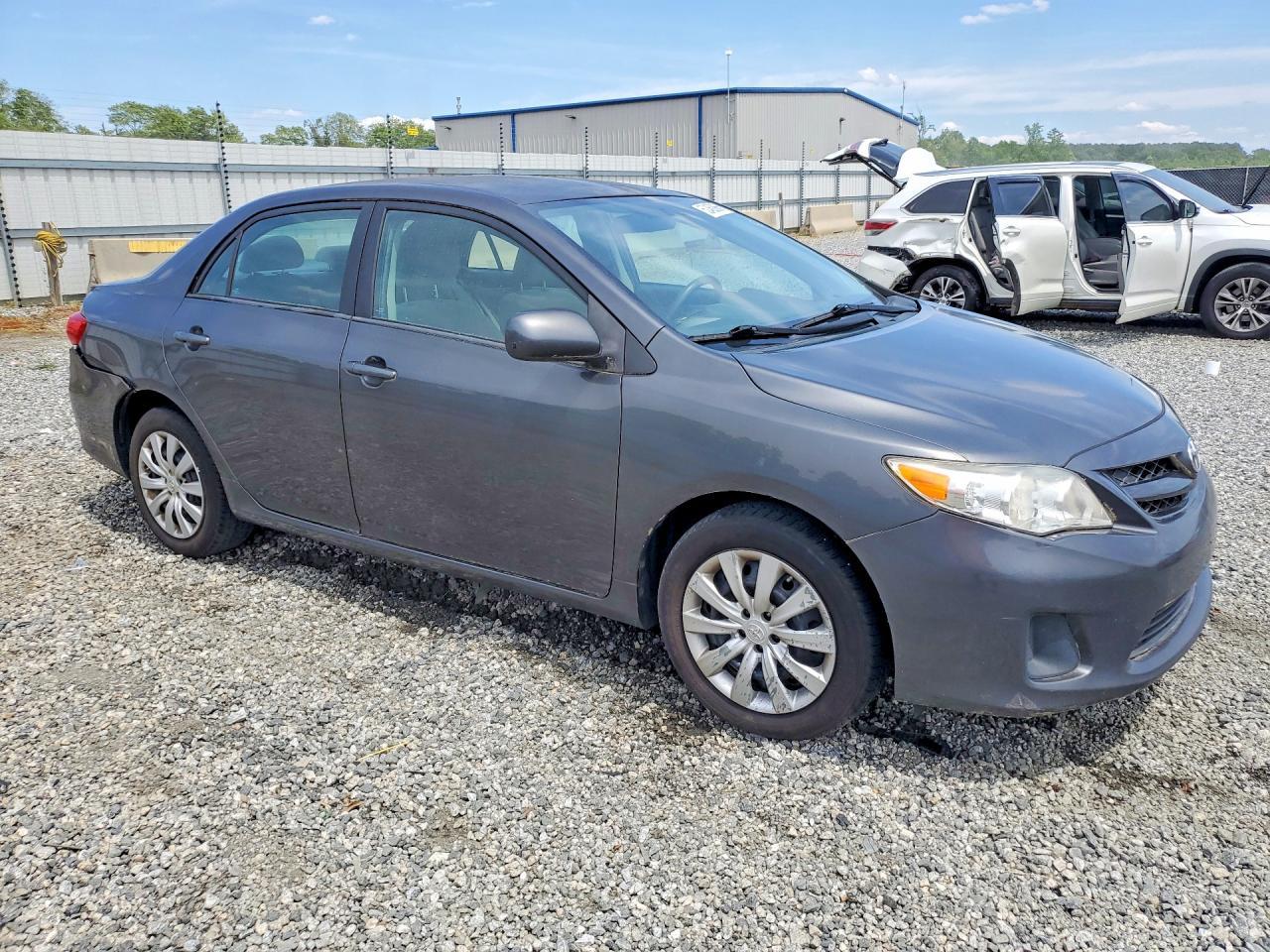 2012 TOYOTA COROLLA