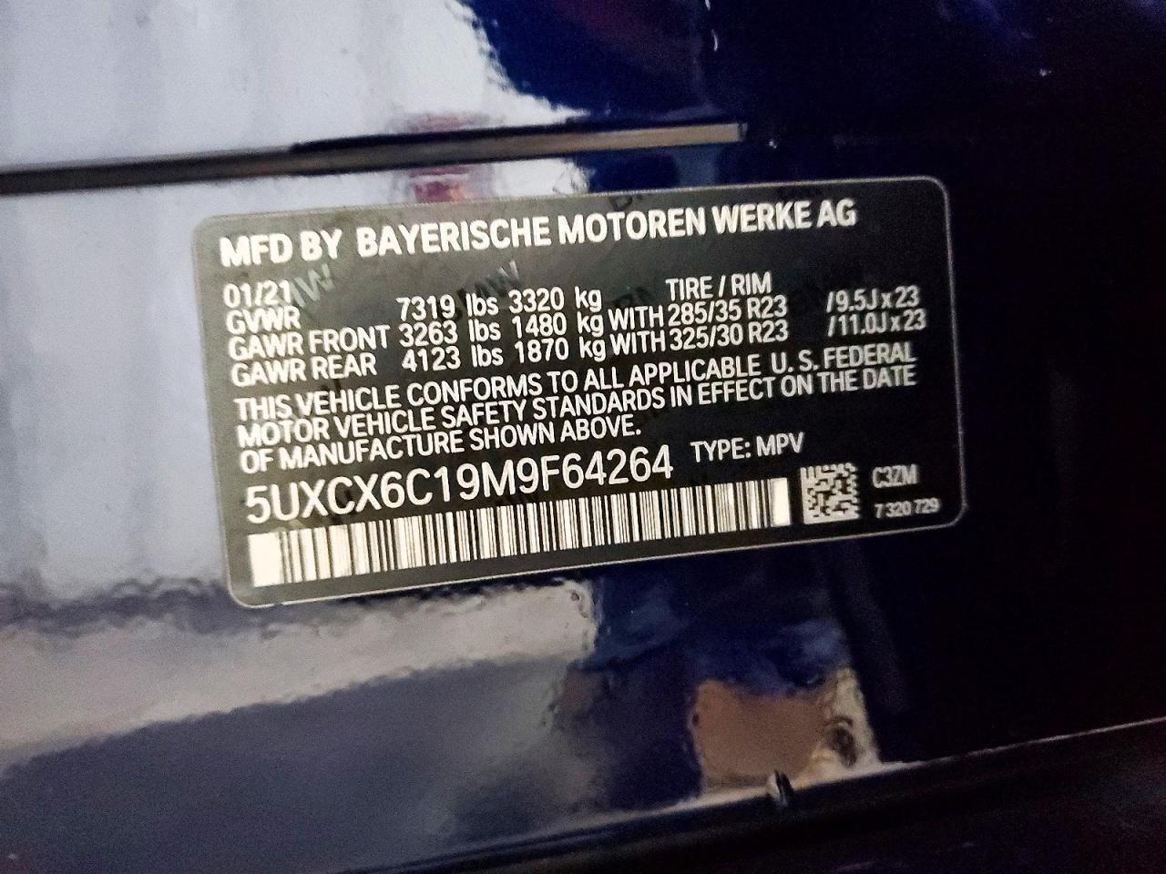 2021 BMW X7