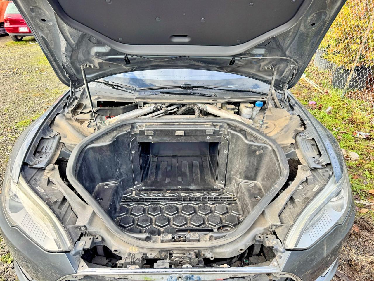 2014 TESLA MODEL S