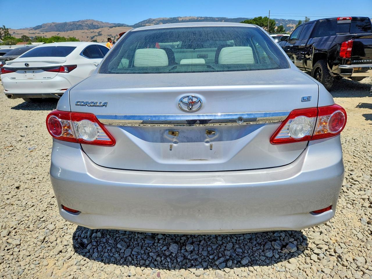 2011 TOYOTA COROLLA