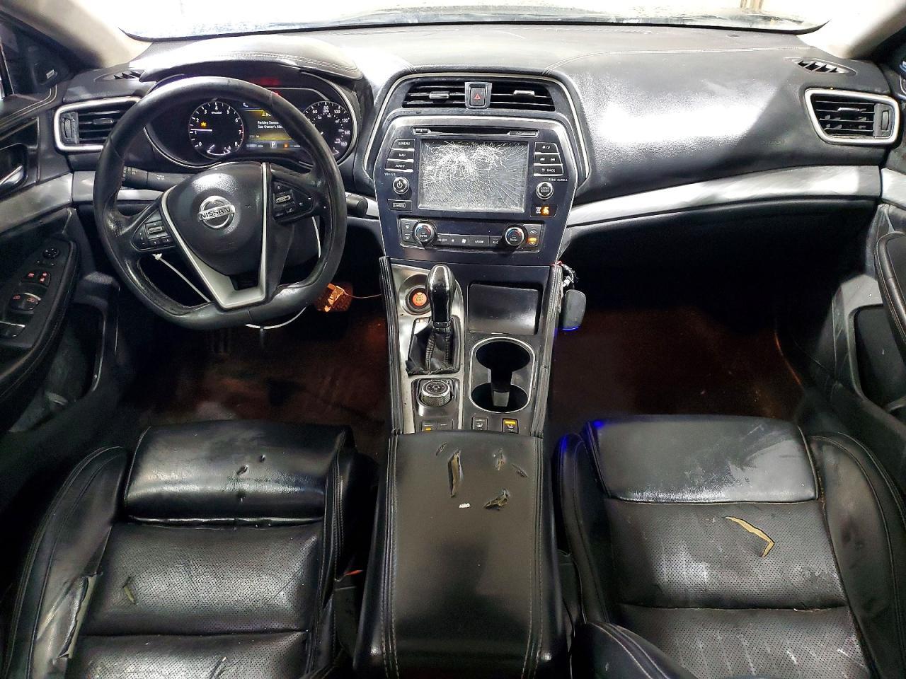 2017 NISSAN Maxima