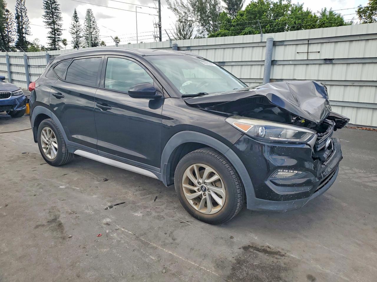 2018 HYUNDAI TUCSON