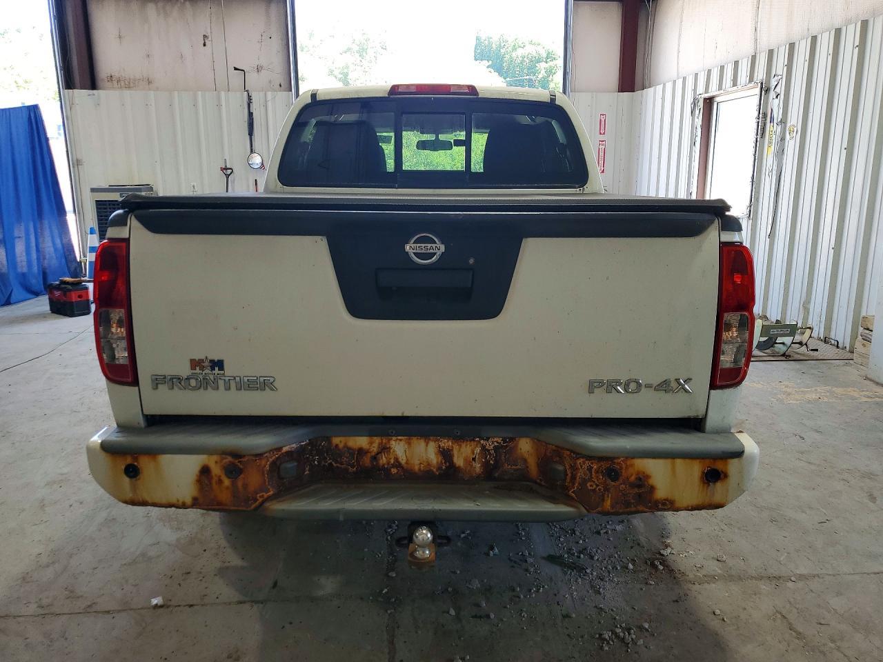 2014 NISSAN Frontier