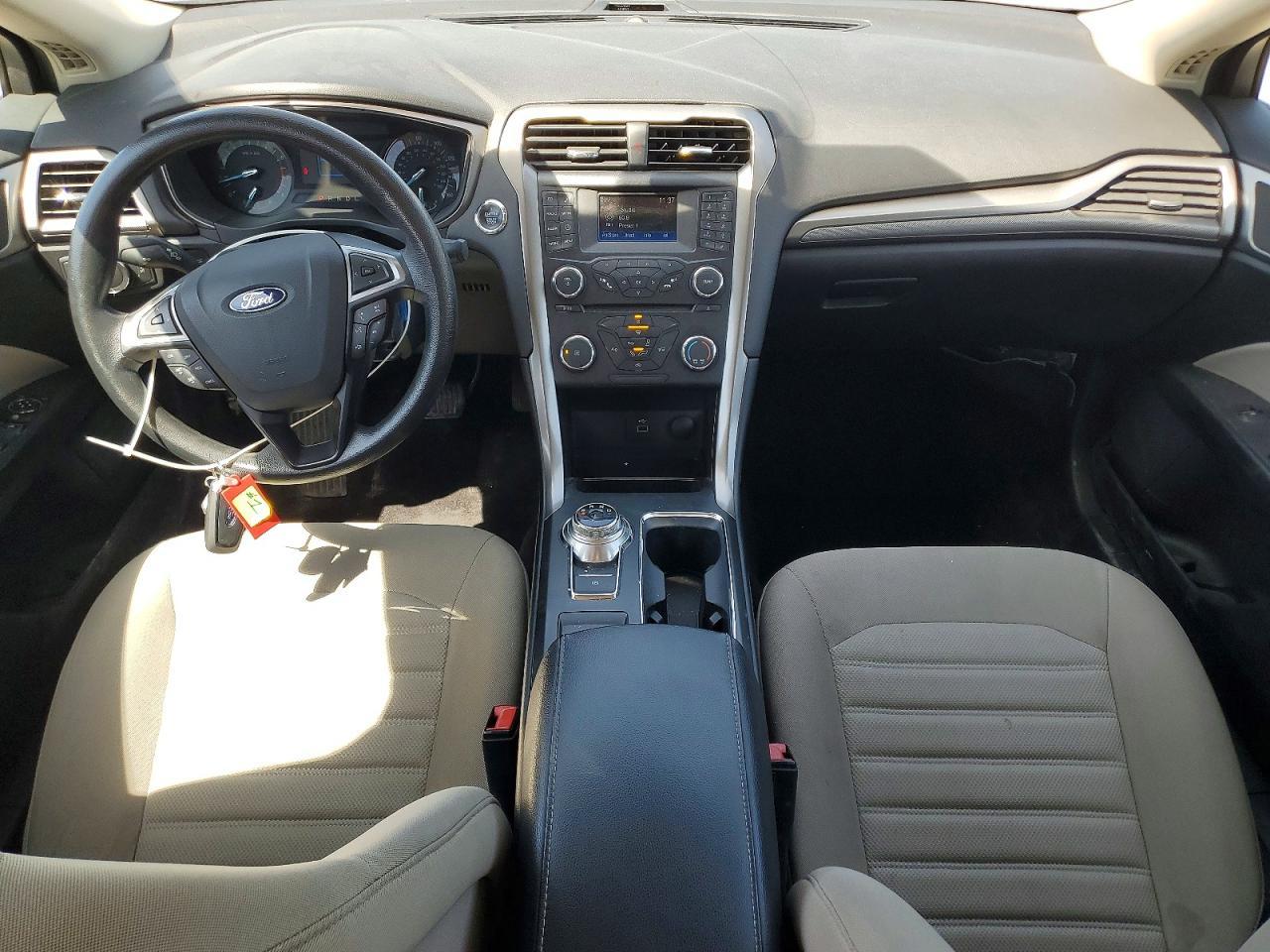 2017 FORD Fushion