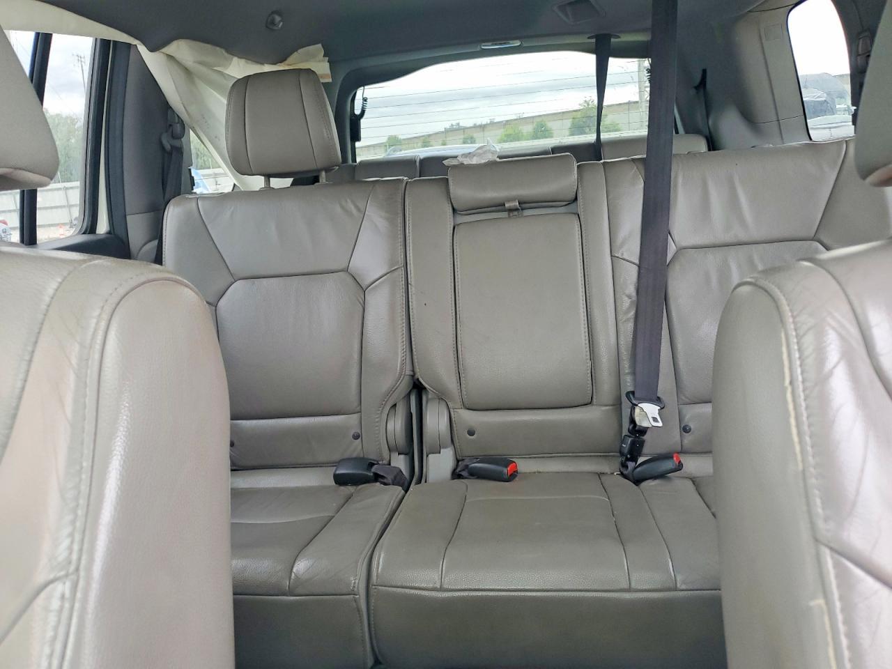 2015 HONDA PILOT