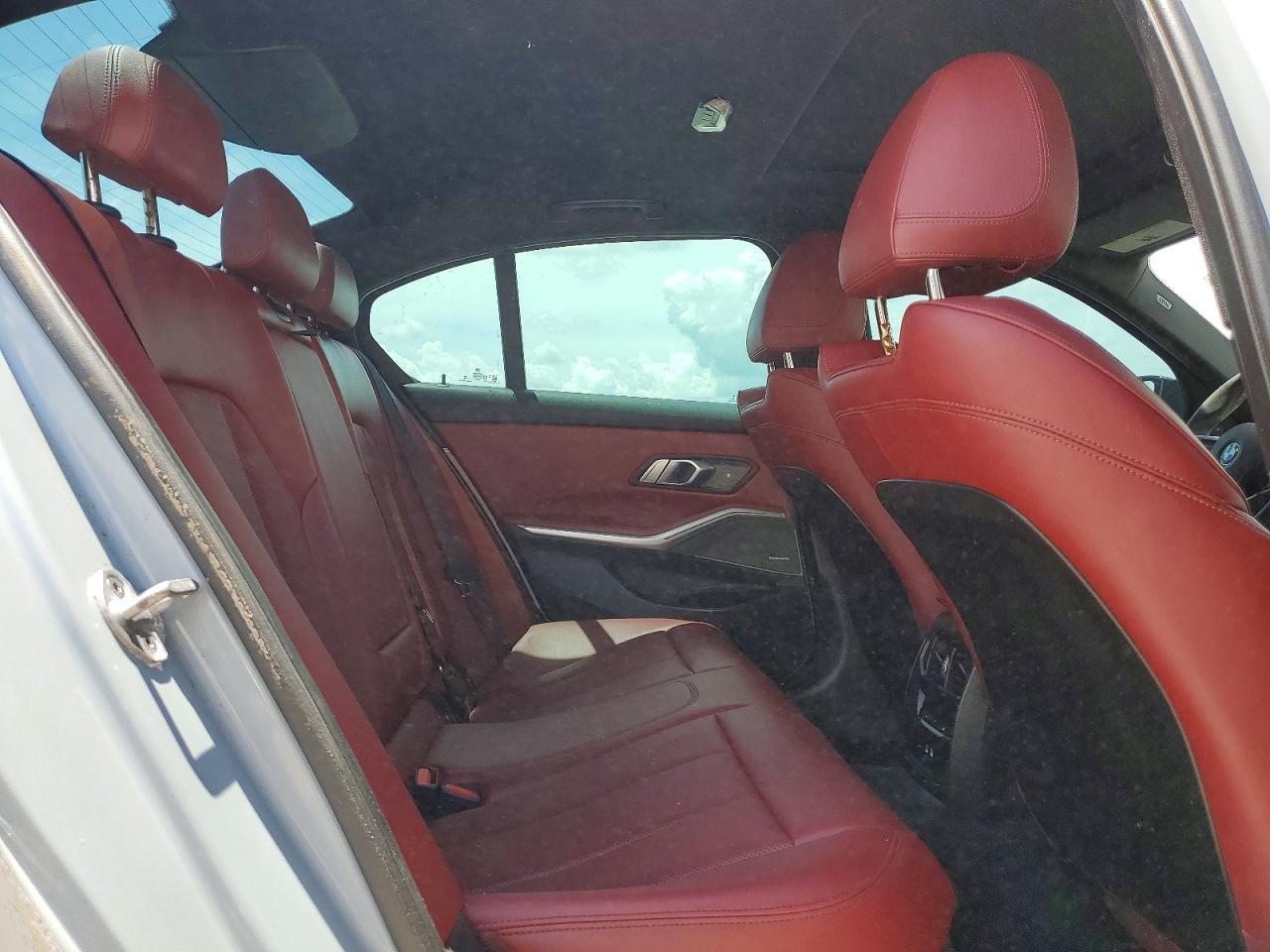 2025 BMW M340i