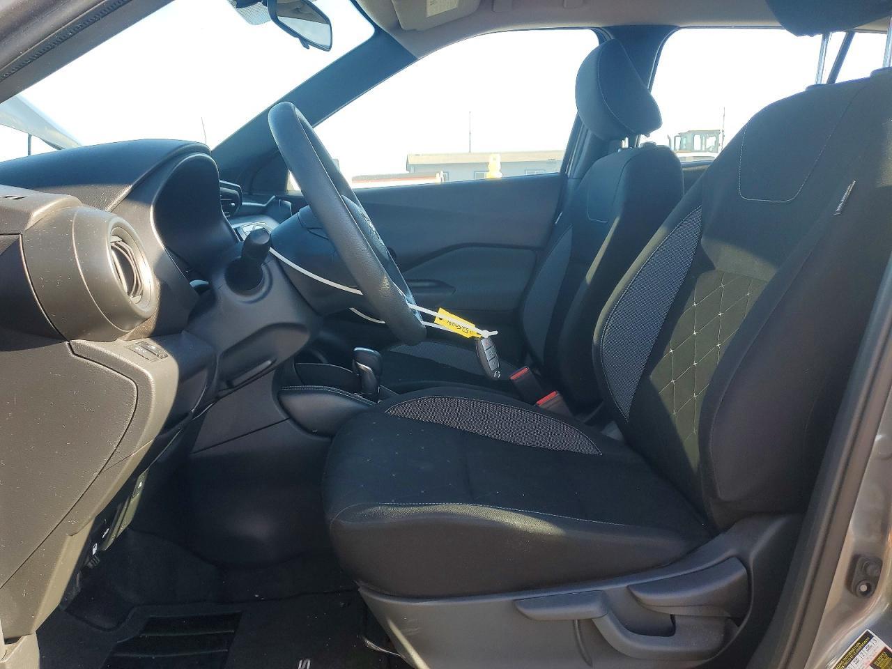 2019 NISSAN KICKS