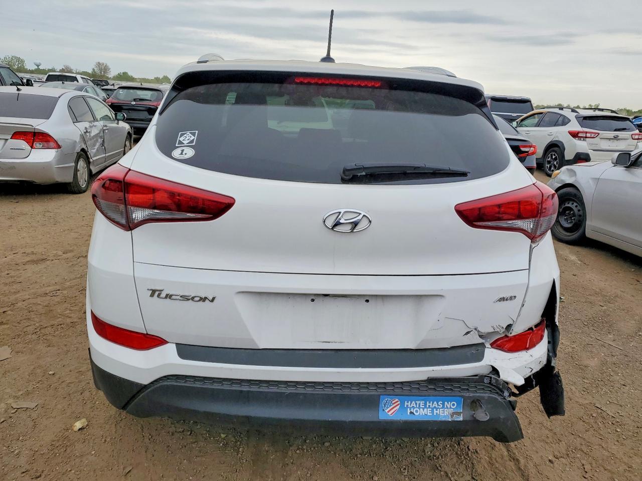 2016 HYUNDAI TUCSON