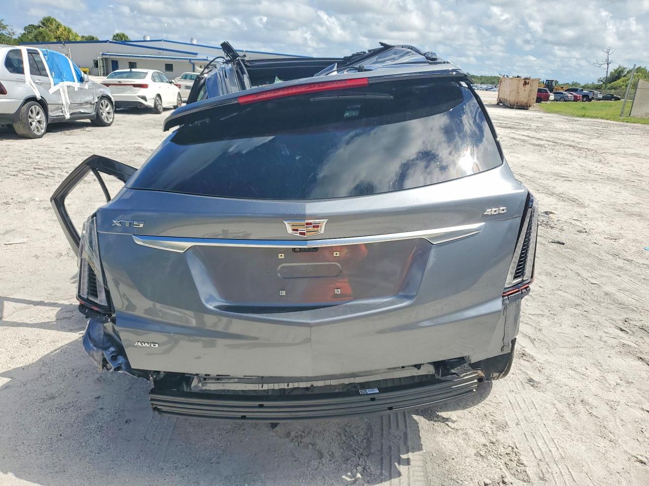 2022 CADILLAC XT5