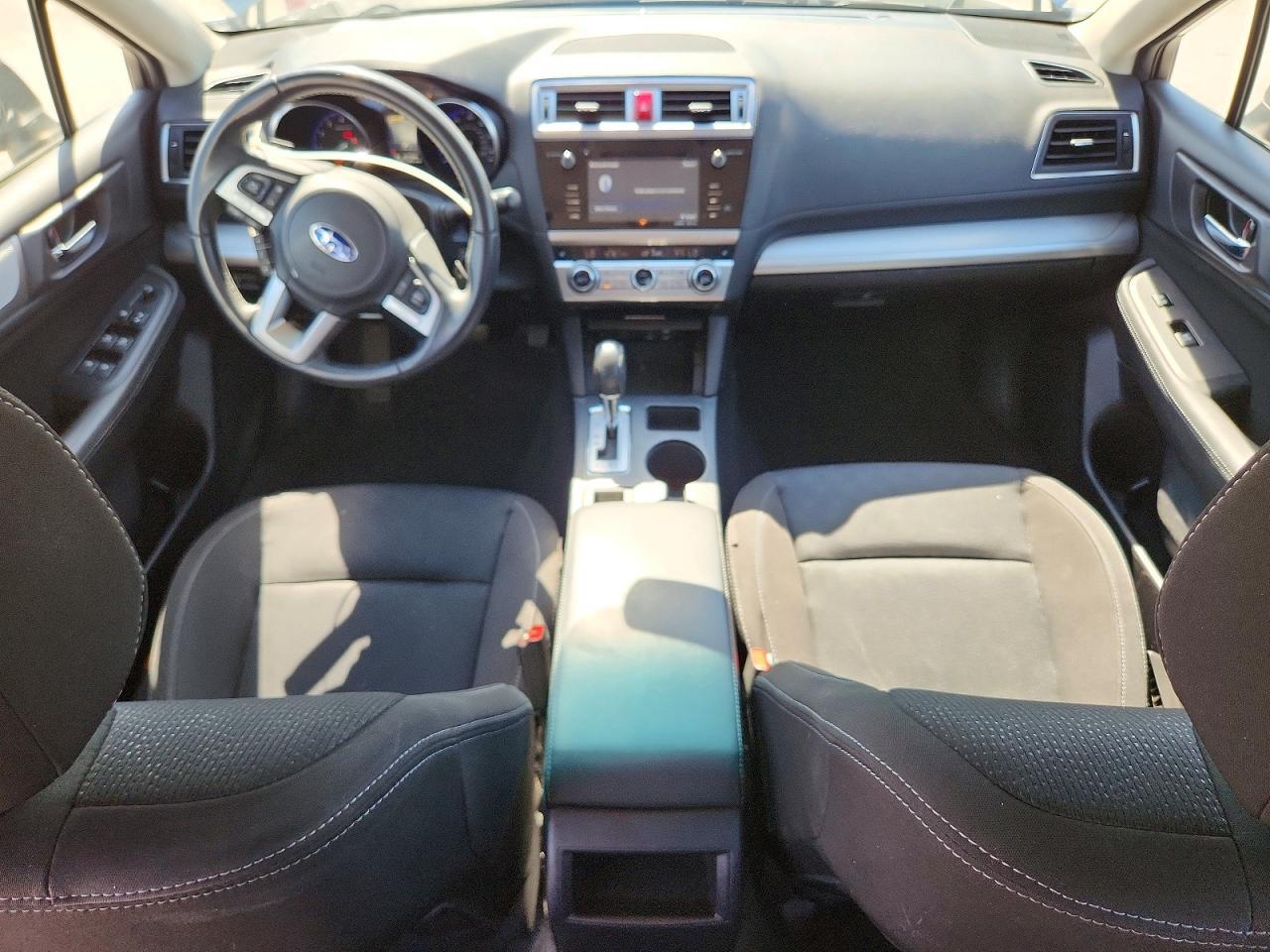 2017 SUBARU Legacy
