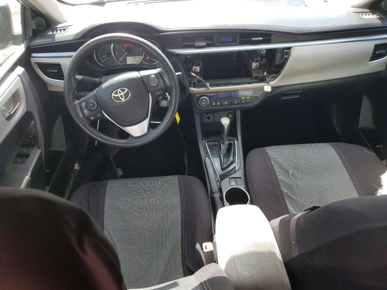 2015 TOYOTA COROLLA