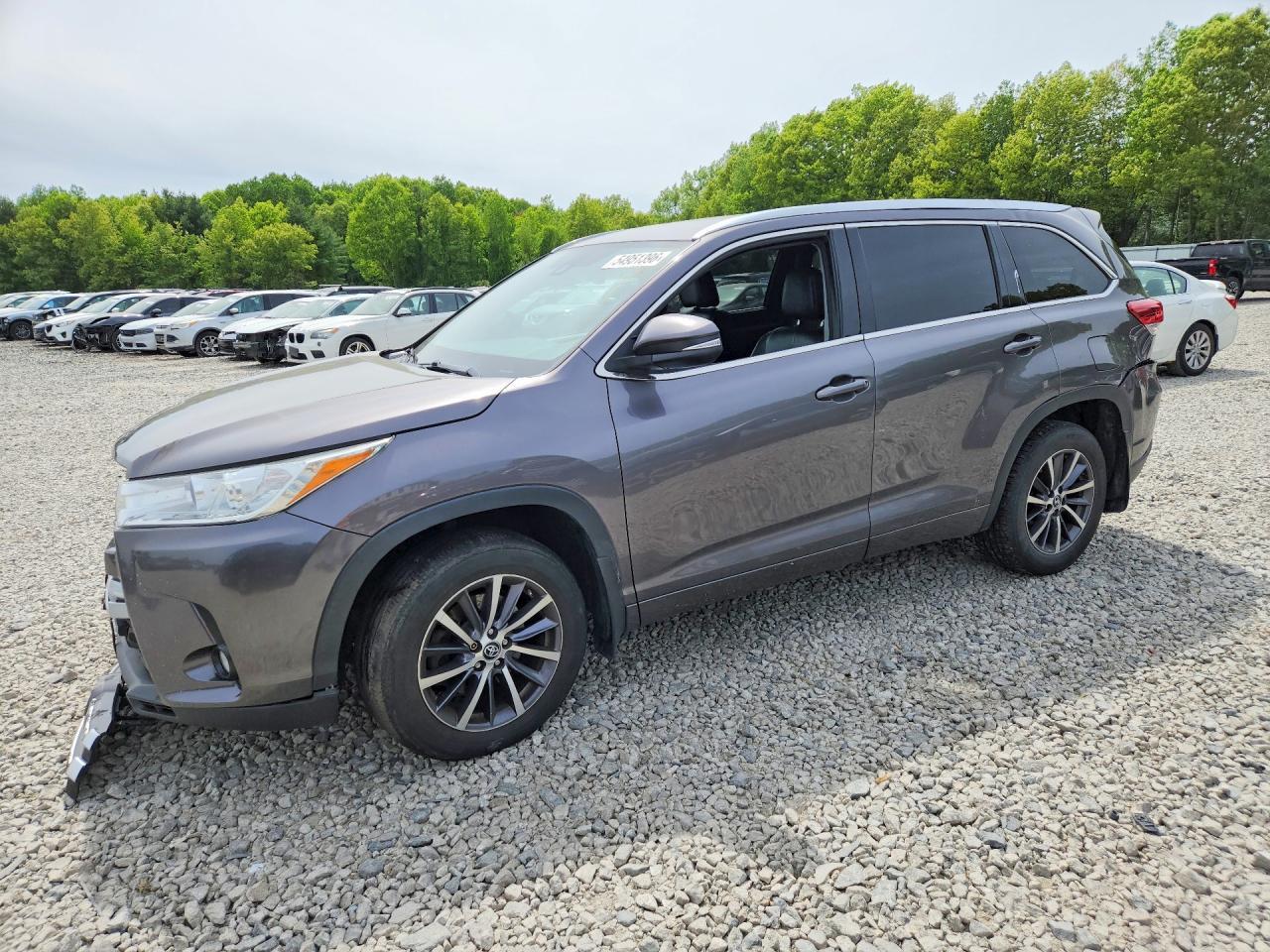 2017 TOYOTA HIGHLANDER