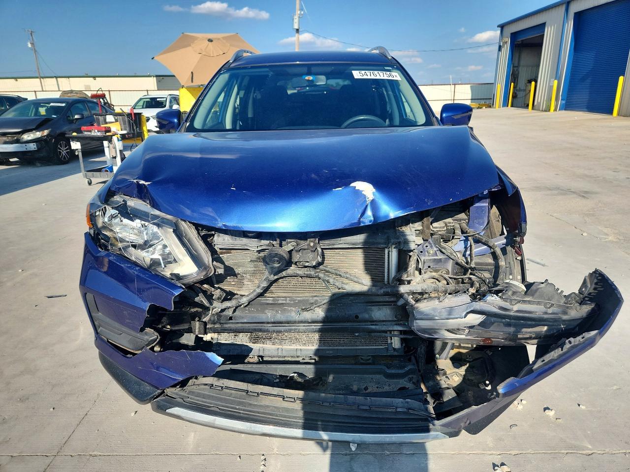 2017 NISSAN ROGUE