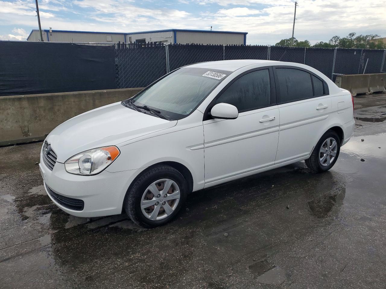 2011 HYUNDAI ACCENT