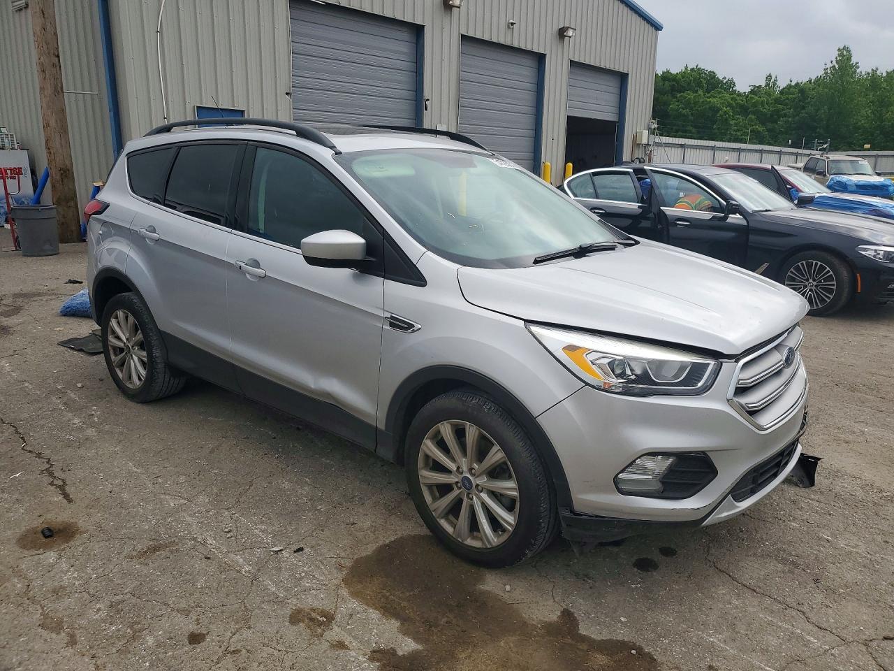 2019 FORD ESCAPE