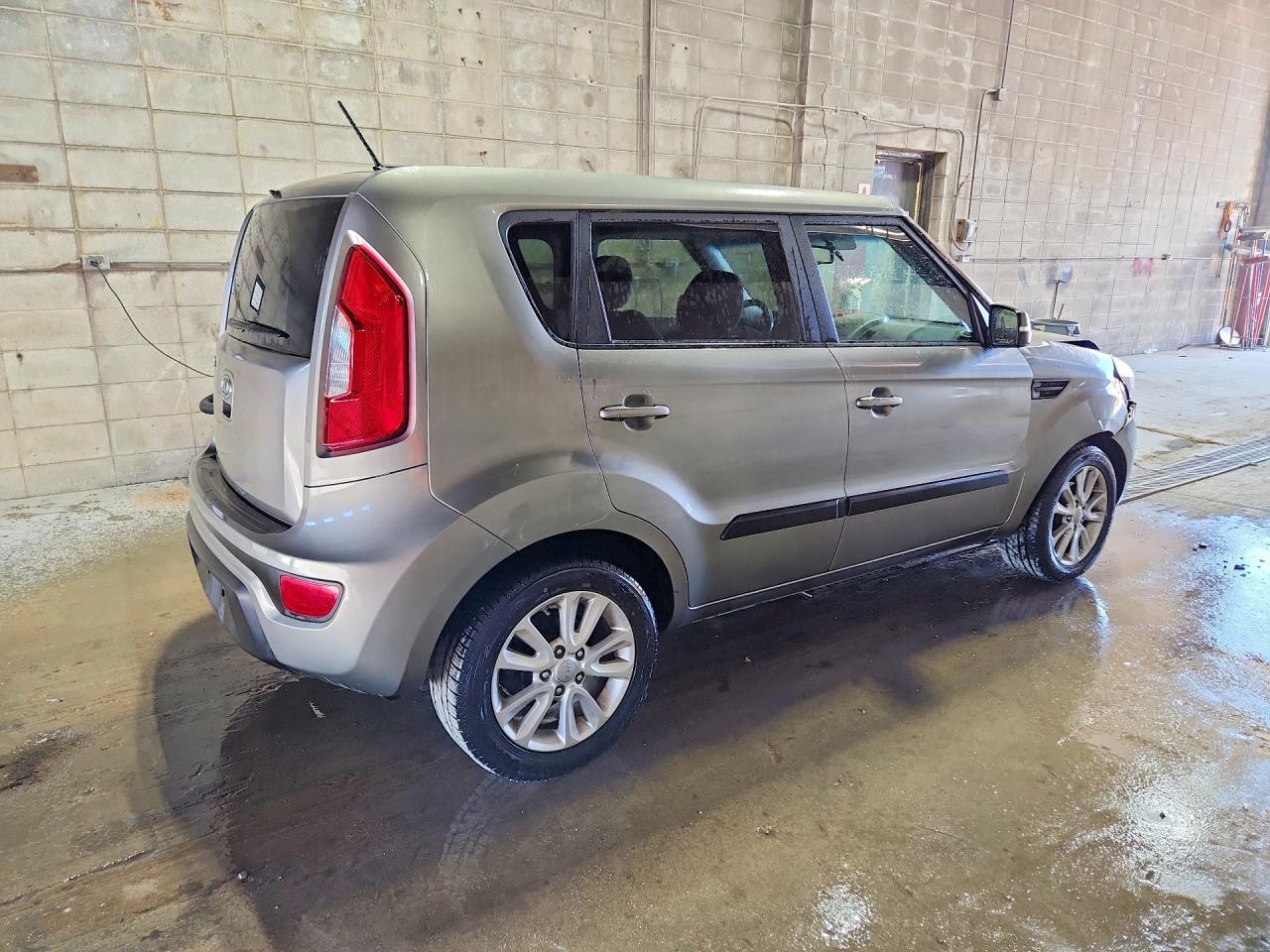2012 KIA SOUL