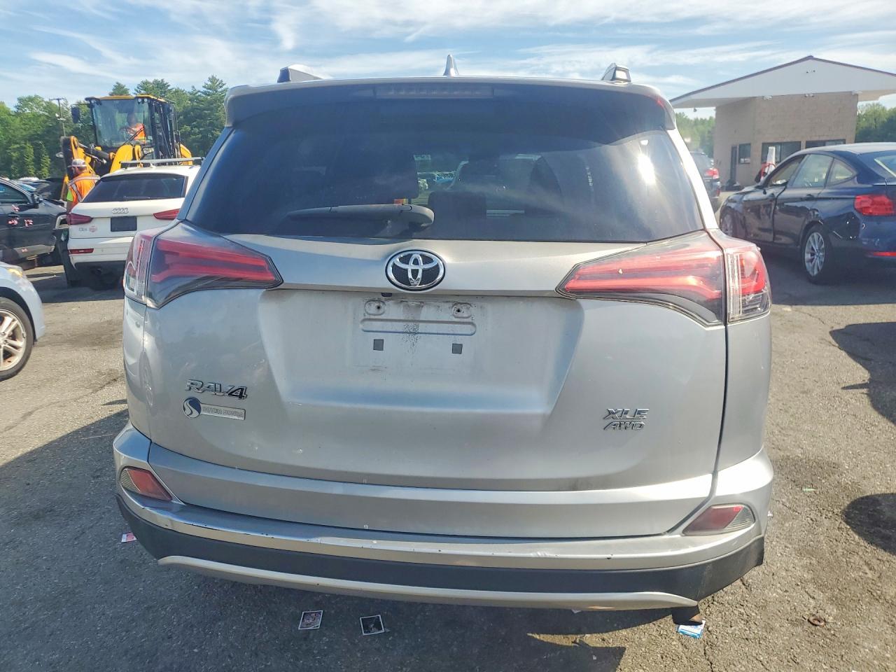 2016 TOYOTA RAV4